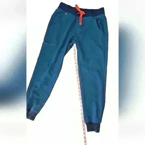 Figs Womens Blue Comfortable & Stylish Medical Zamora Jogger Scrub Pants XSP - Picture 12 of 12
